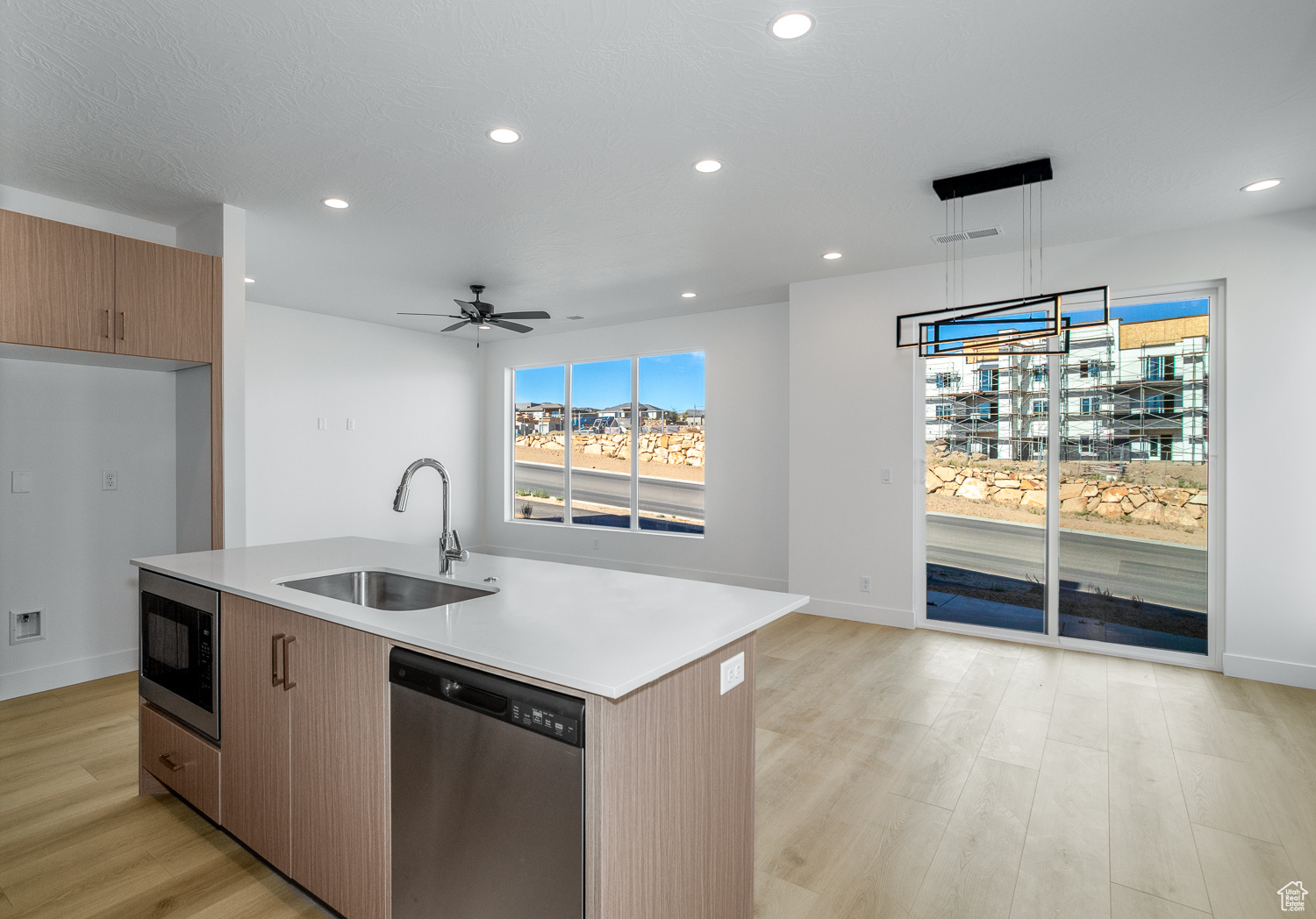 BECCO CREEK TOWNHOMES AT DIVARIO - Residential
