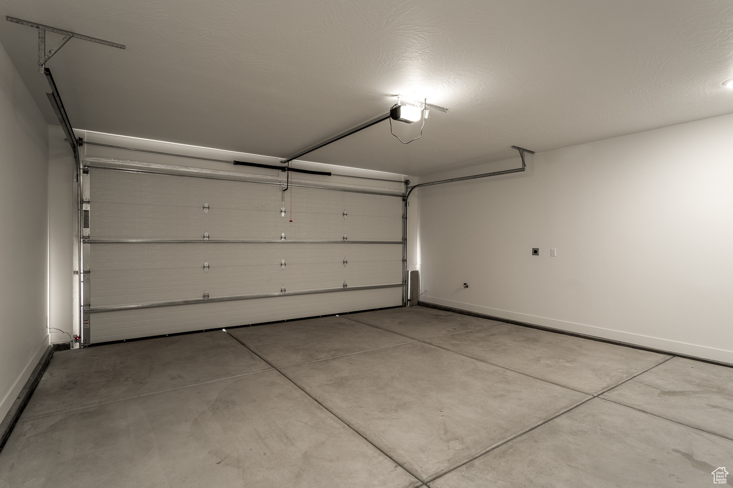 BECCO CREEK TOWNHOMES AT DIVARIO - Residential
