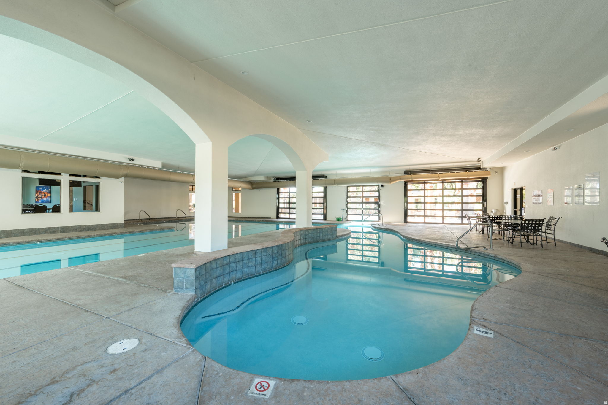 STONE CLIFF TOWNHOMES - Residential