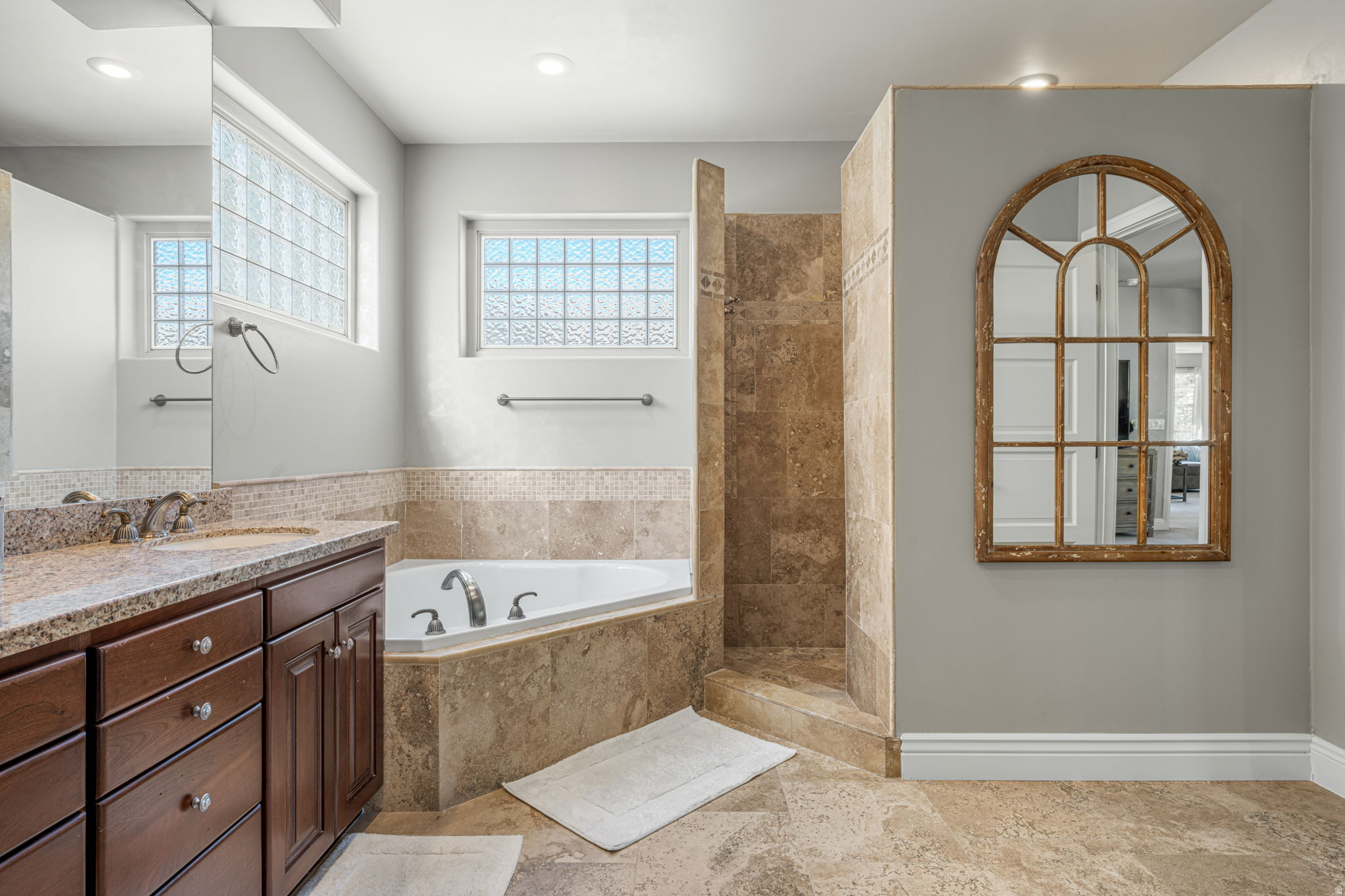STONE CLIFF TOWNHOMES - Residential