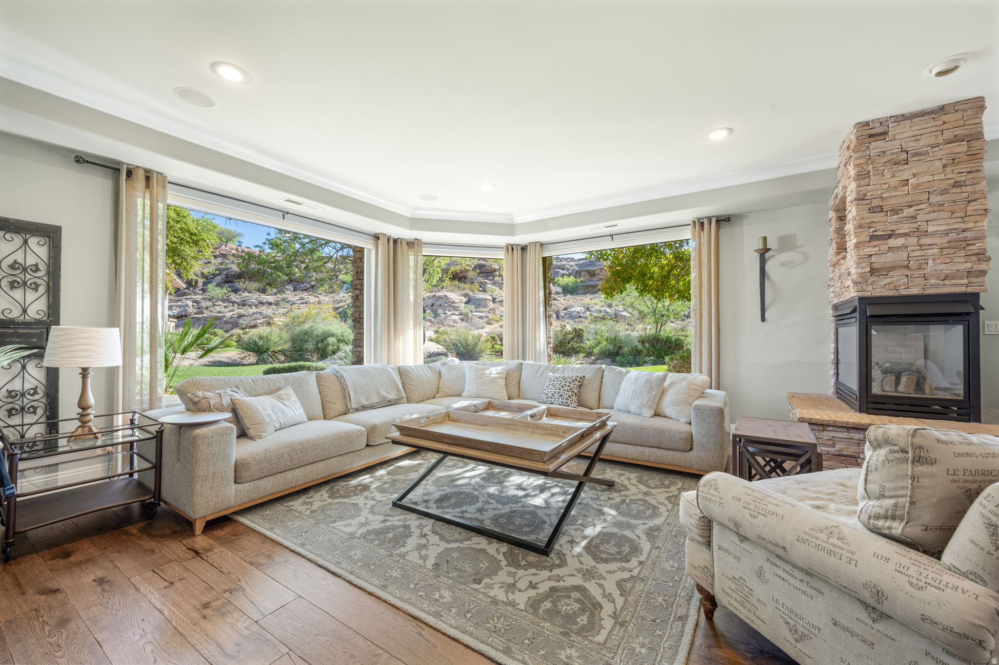 STONE CLIFF TOWNHOMES - Residential