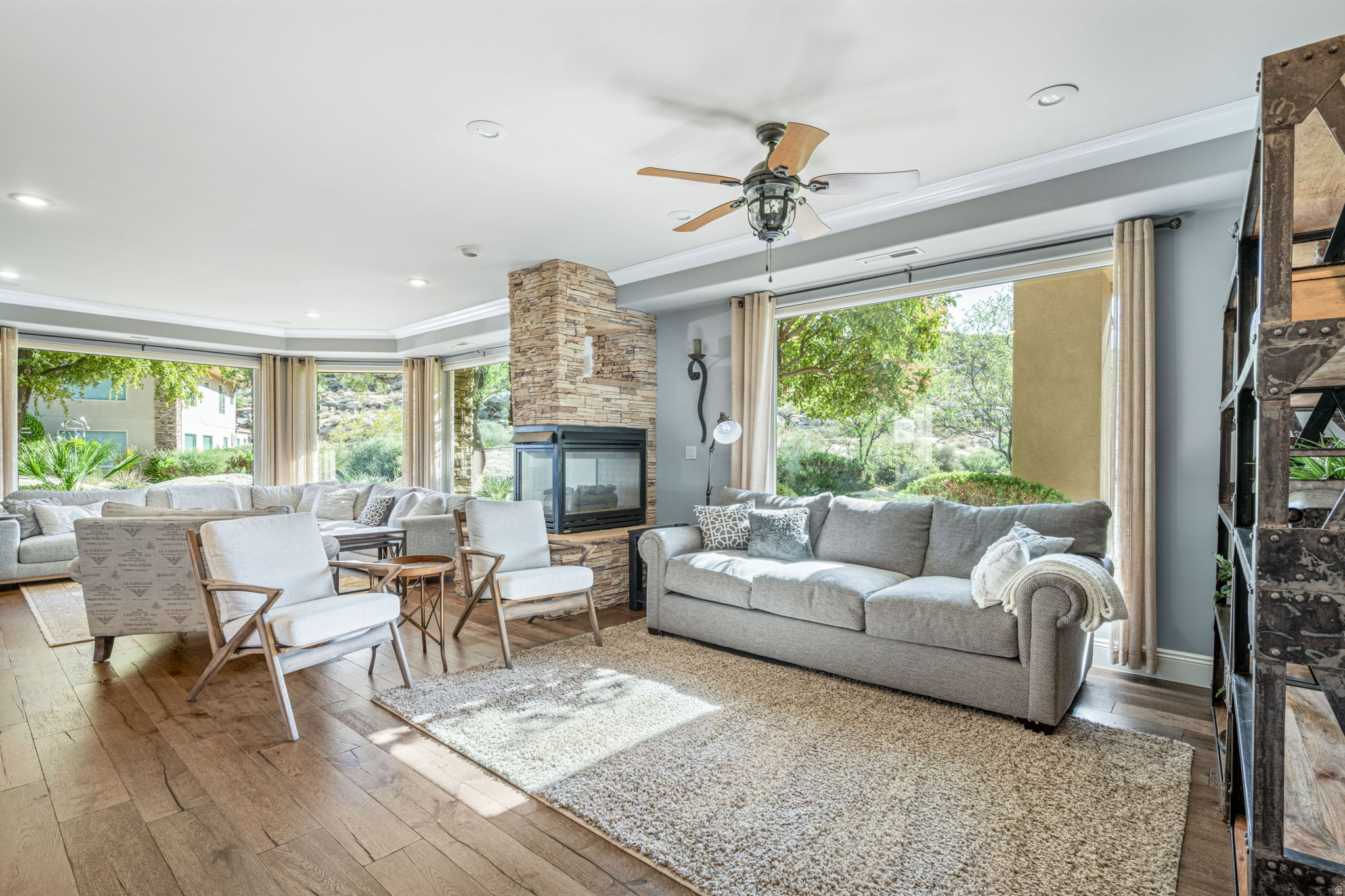 STONE CLIFF TOWNHOMES - Residential