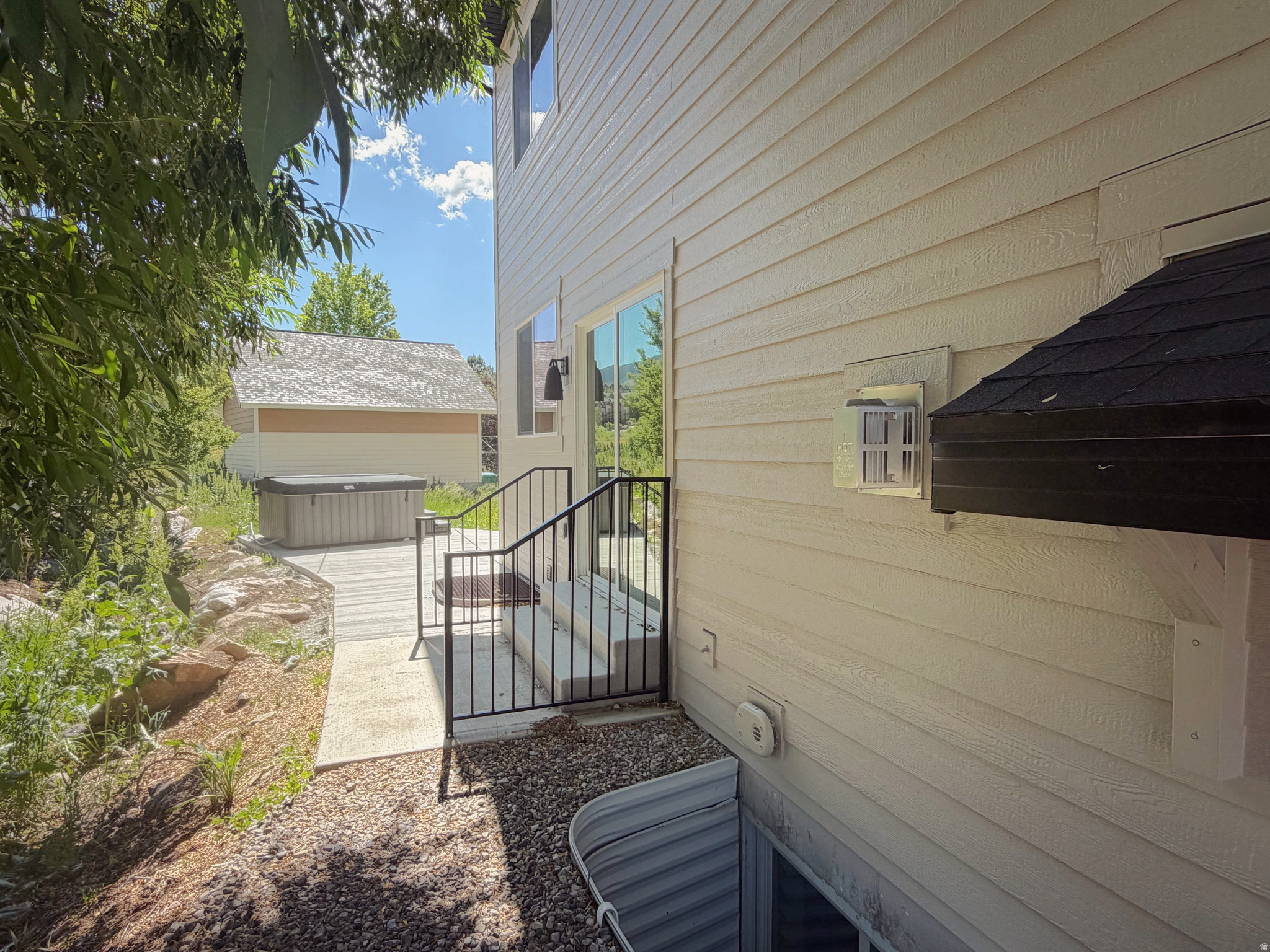THE VILLAGE AT WOLF CREEK - Residential