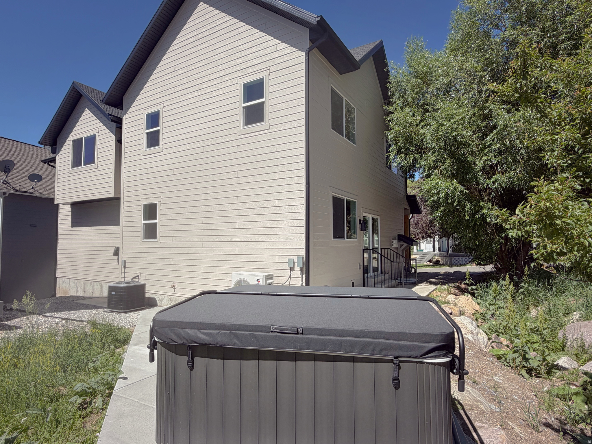 THE VILLAGE AT WOLF CREEK - Residential