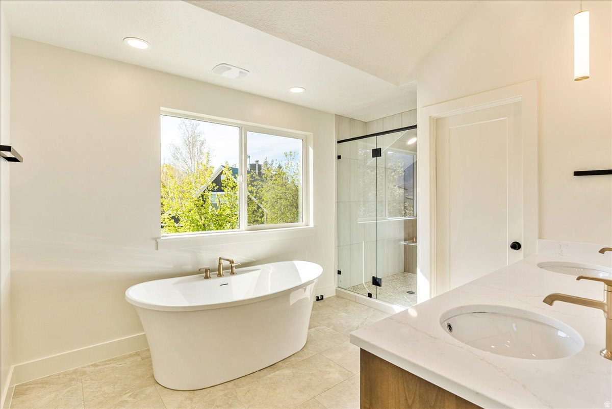 THE VILLAGE AT WOLF CREEK - Residential