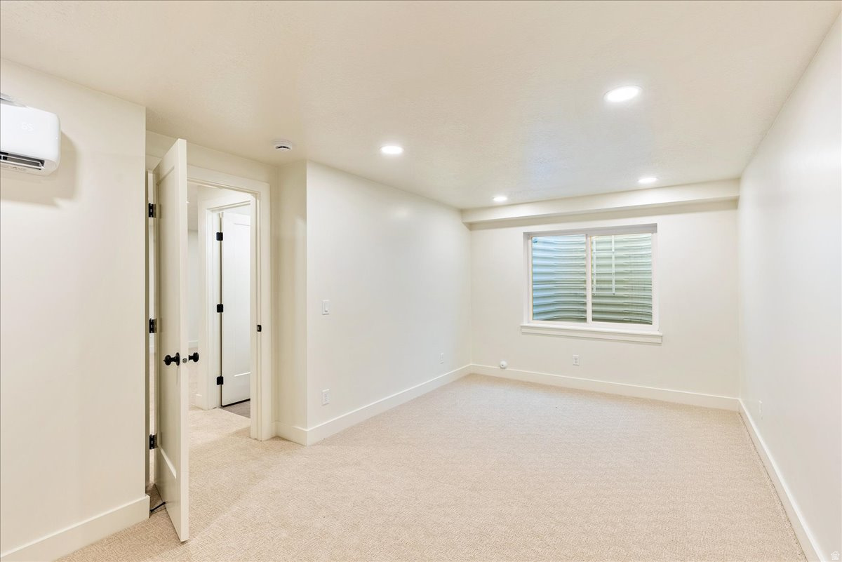 THE VILLAGE AT WOLF CREEK - Residential