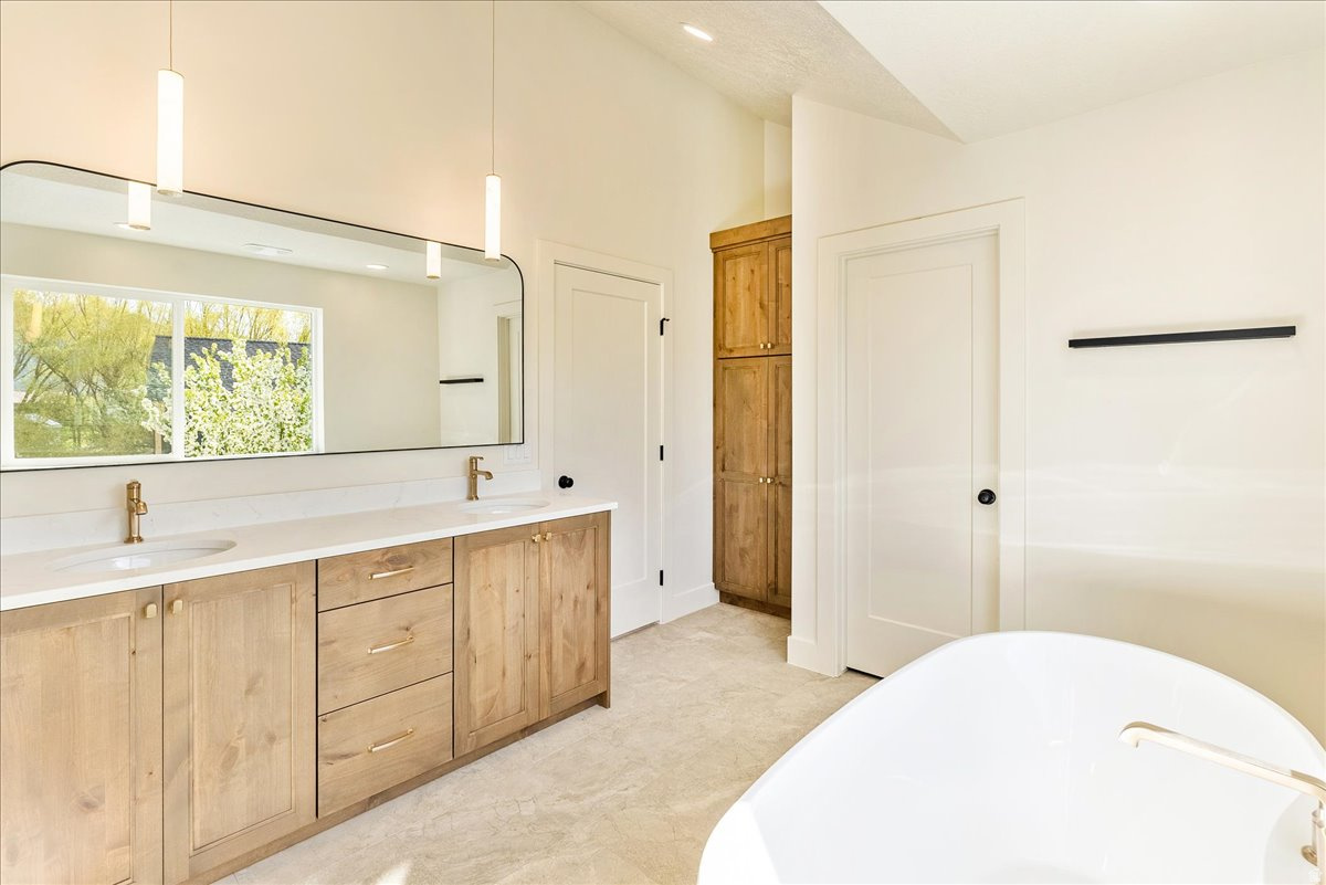 THE VILLAGE AT WOLF CREEK - Residential