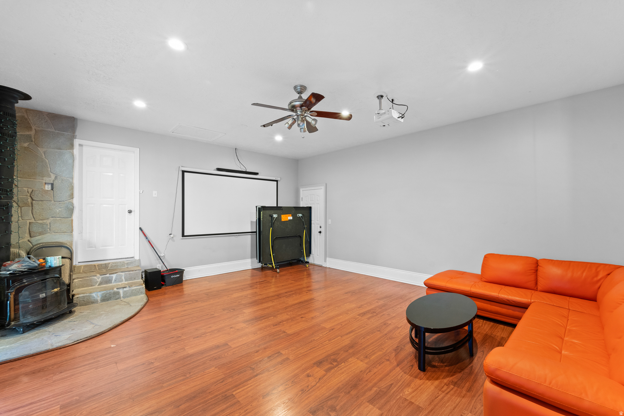 AMBLEWOOD SPRINGS - Residential