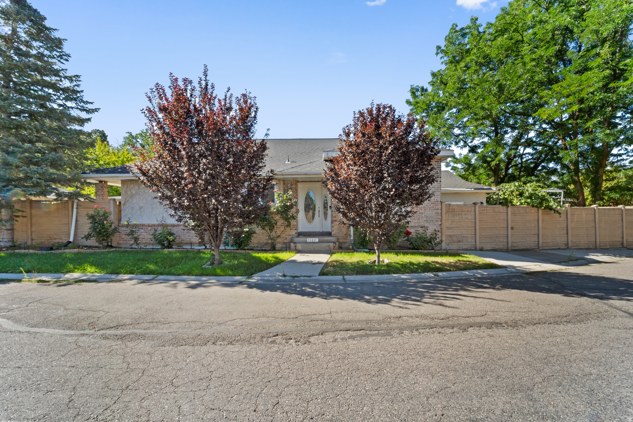 AMBLEWOOD SPRINGS - Residential