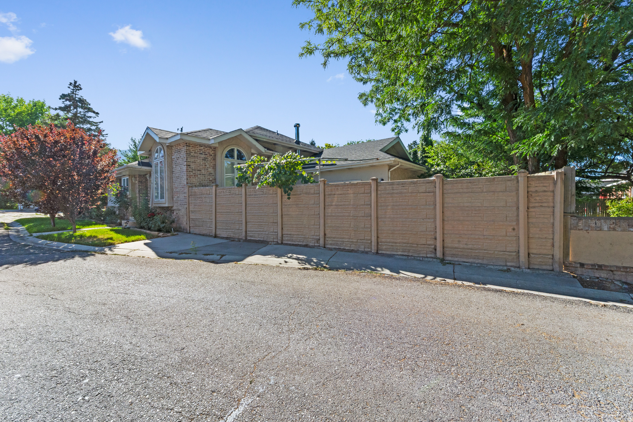 AMBLEWOOD SPRINGS - Residential