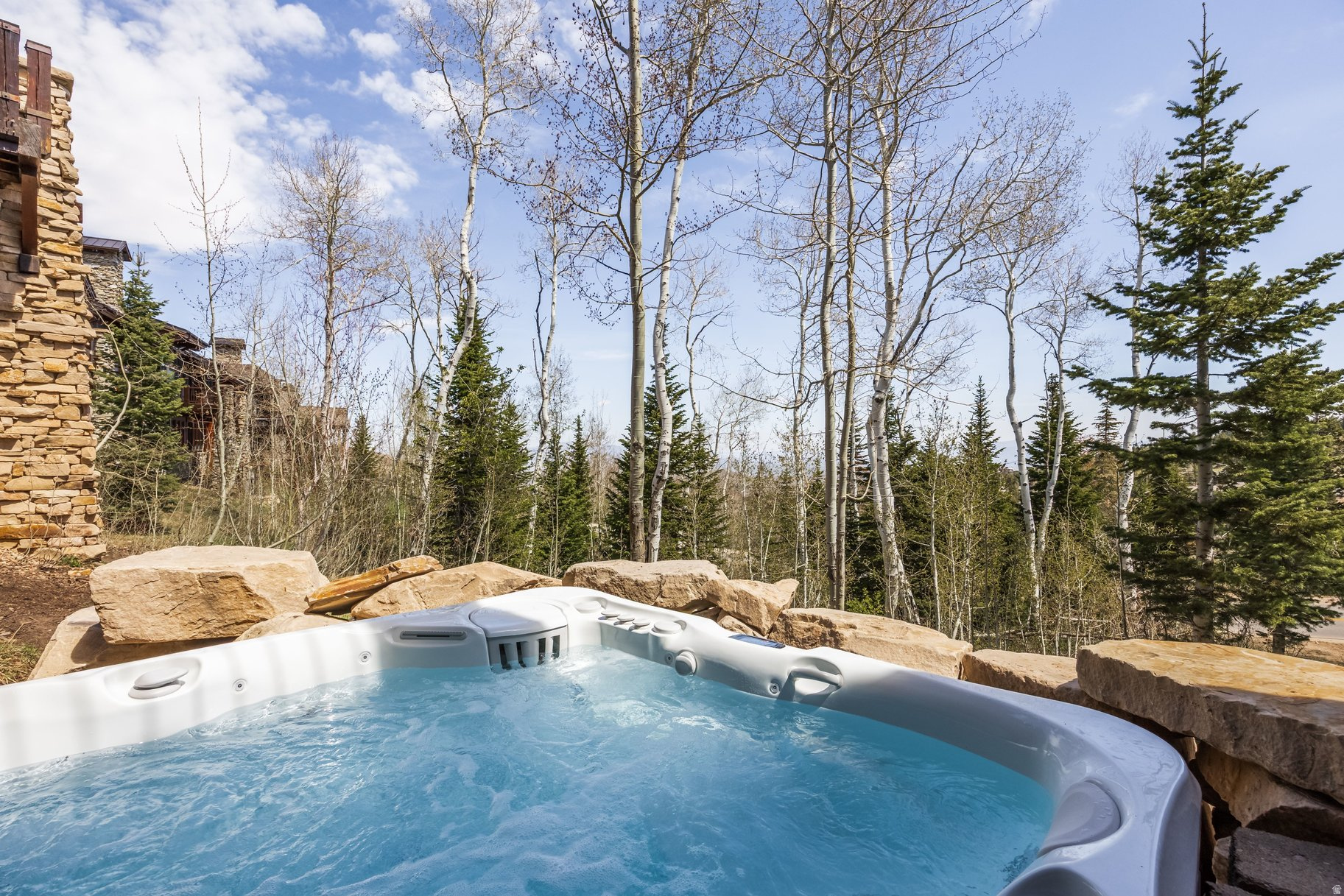 LARKSPUR TOWNHOMES - Residential