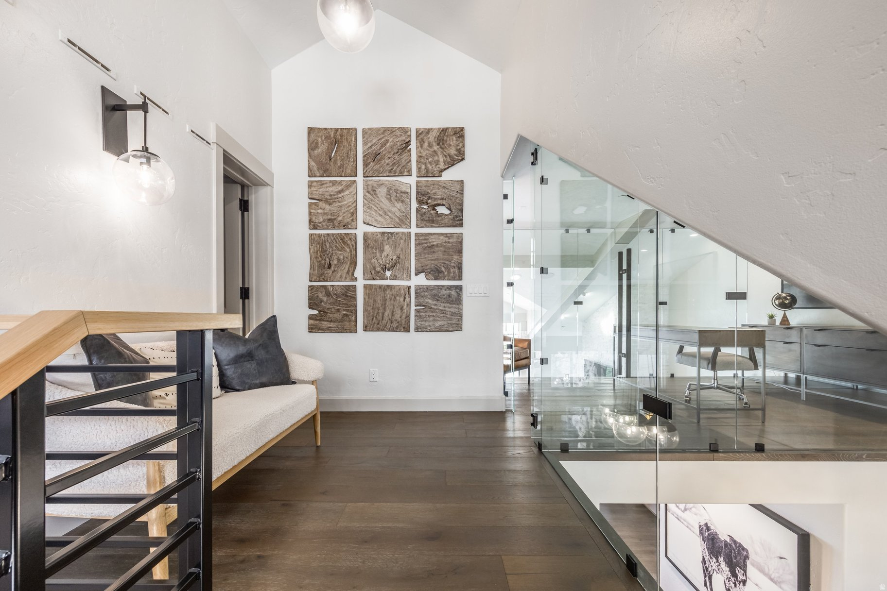 LARKSPUR TOWNHOMES - Residential