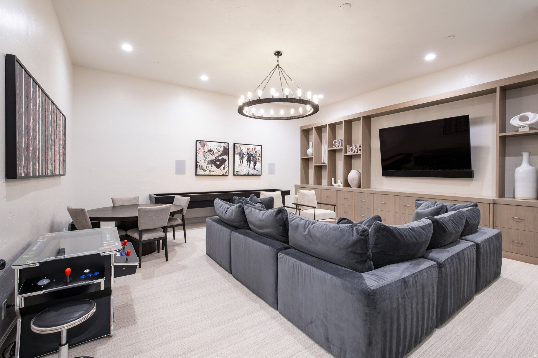 LARKSPUR TOWNHOMES - Residential