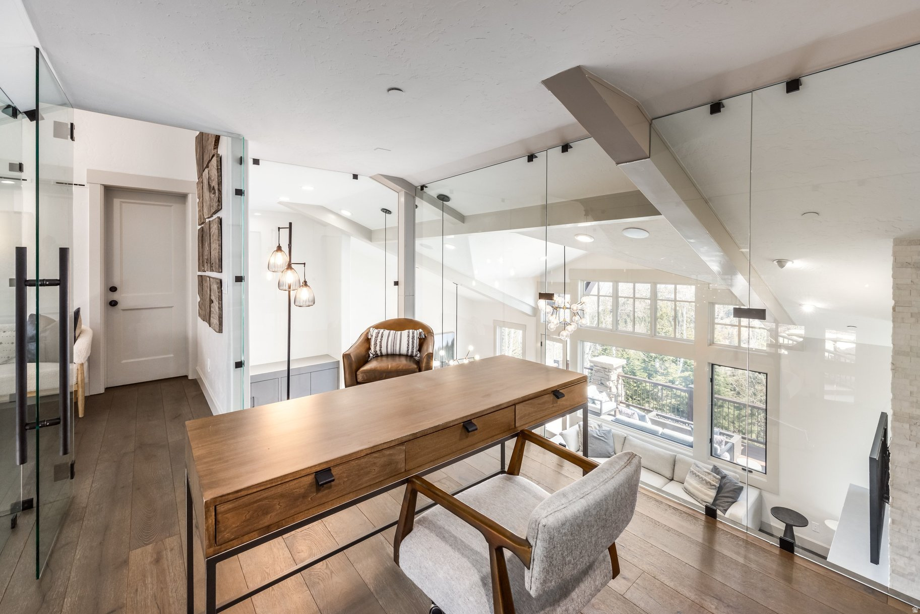 LARKSPUR TOWNHOMES - Residential
