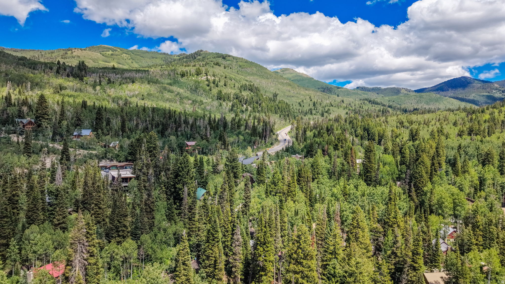 BIG COTTONWOOD CREEK - Residential