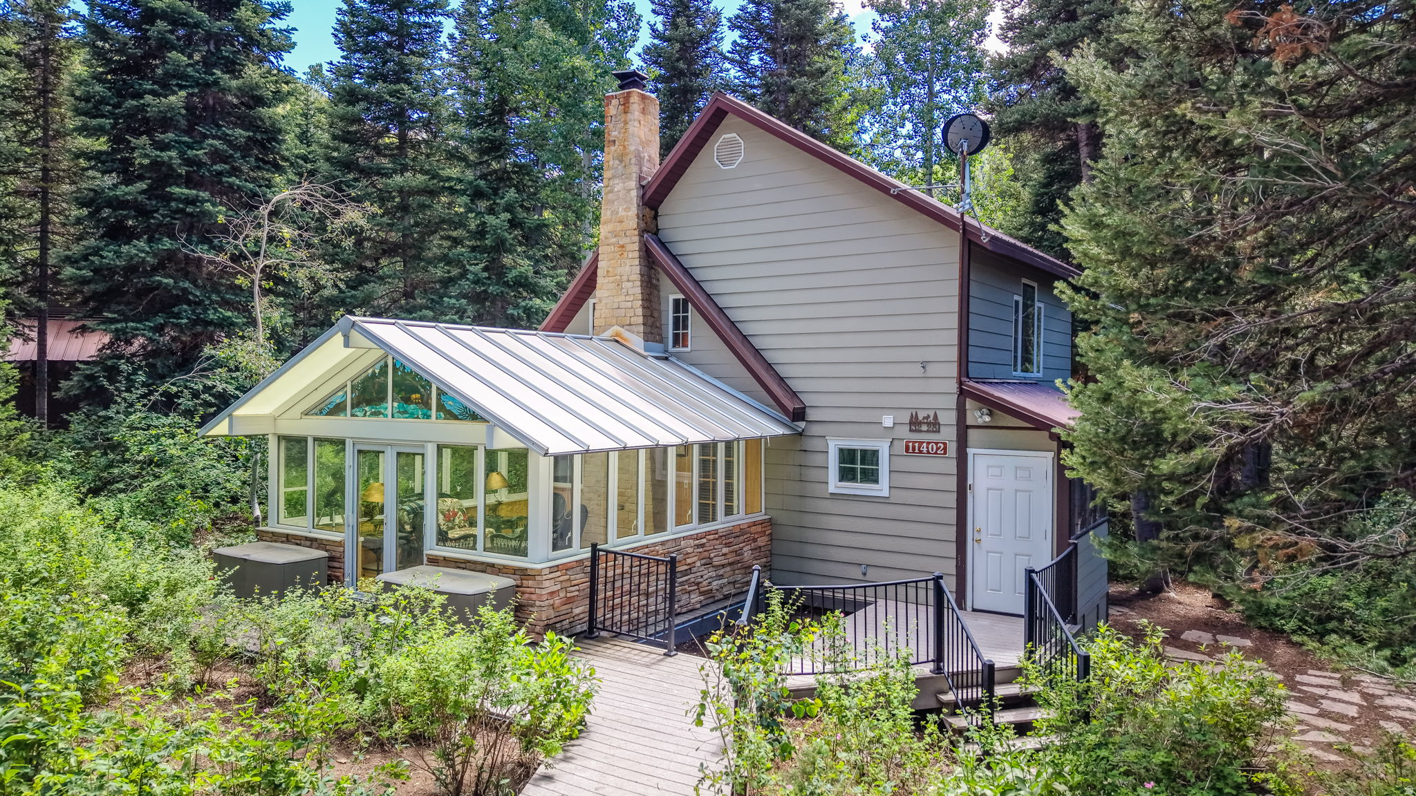 BIG COTTONWOOD CREEK - Residential