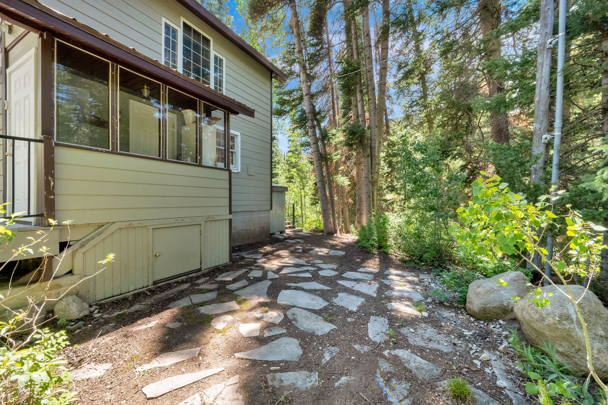 BIG COTTONWOOD CREEK - Residential