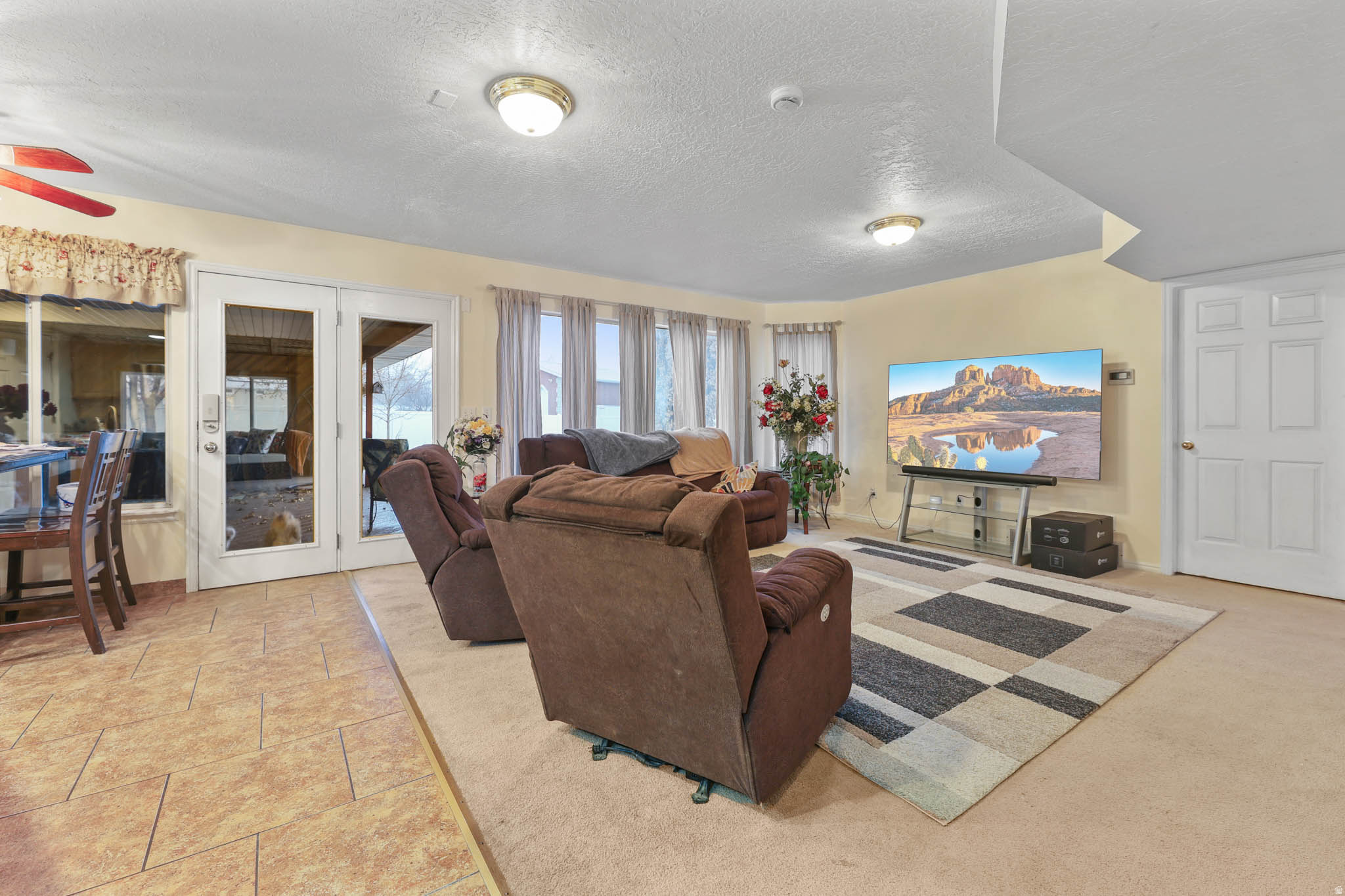 VISTA FARMS ESTATES #2 - Residential