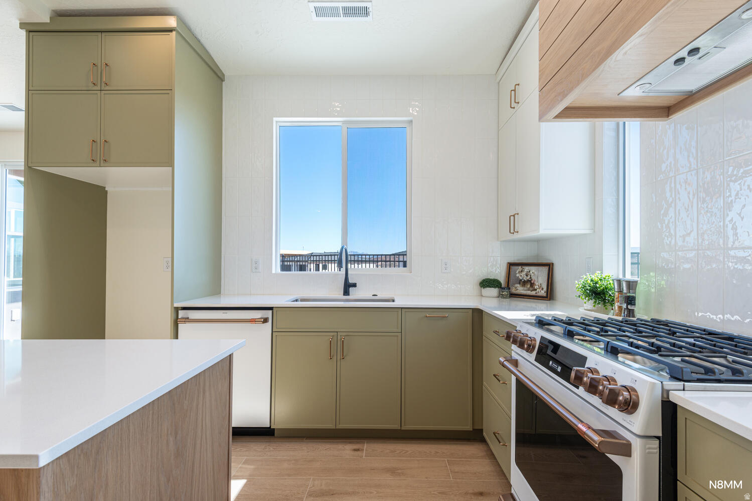 ESTATES AT BURKE SPRINGS 2 - Residential