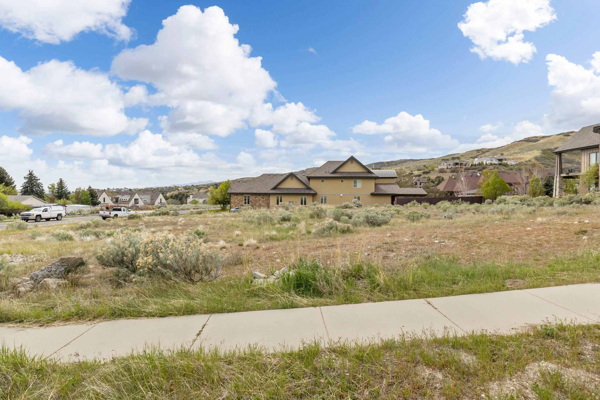HERITAGE HILLS - Land