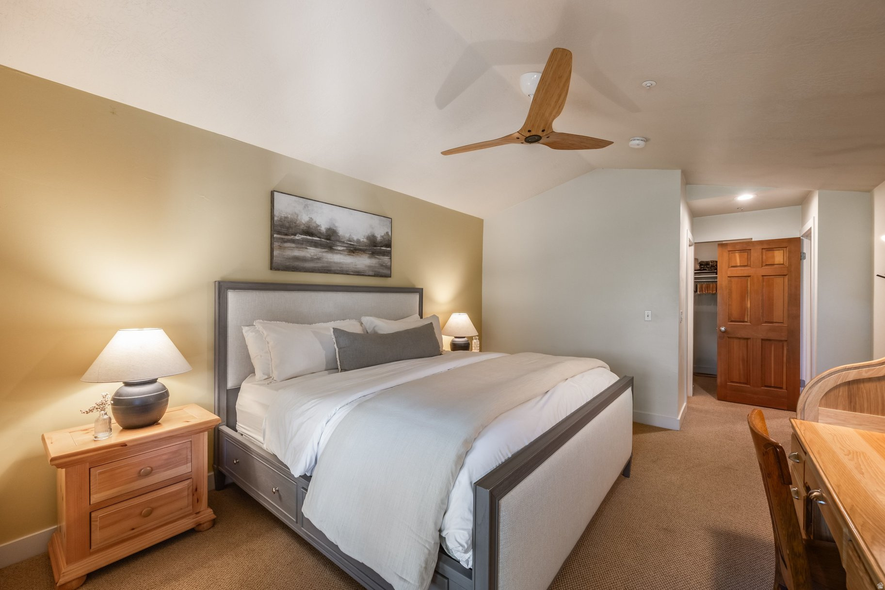 PARKVIEW CONDOMINIUMS - Residential
