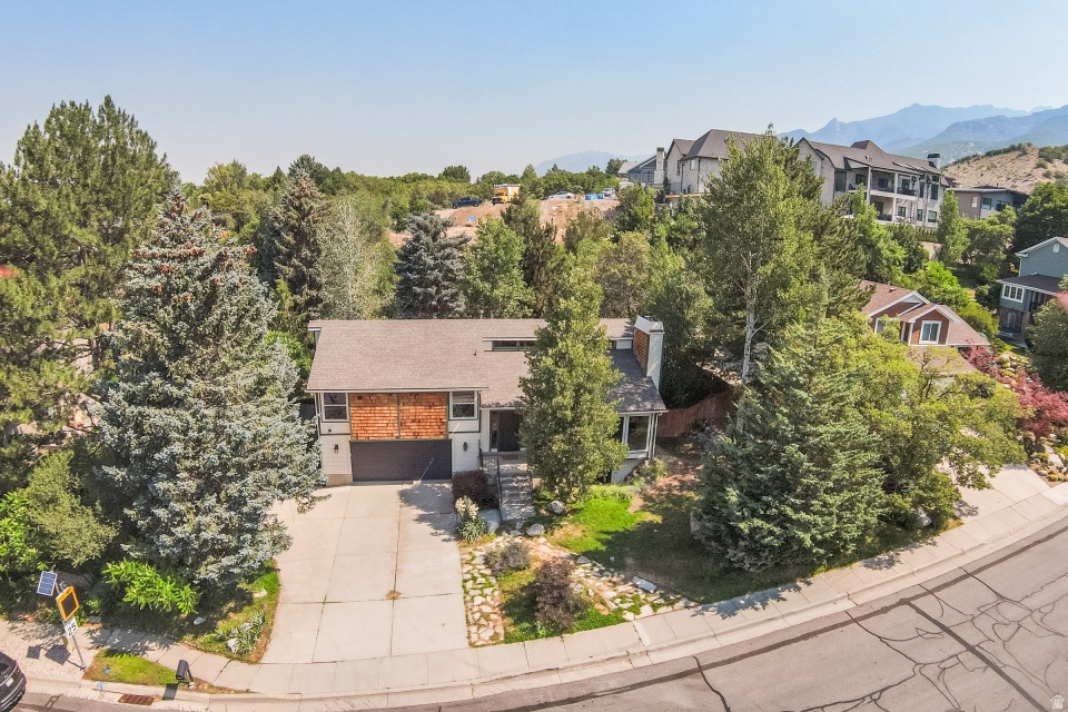 MAJESTIC CAN - Residential