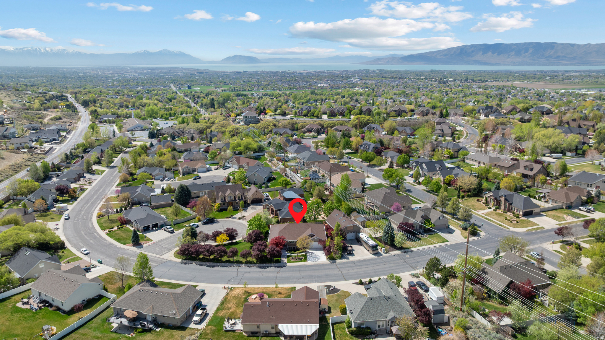 RED OAKS - Residential