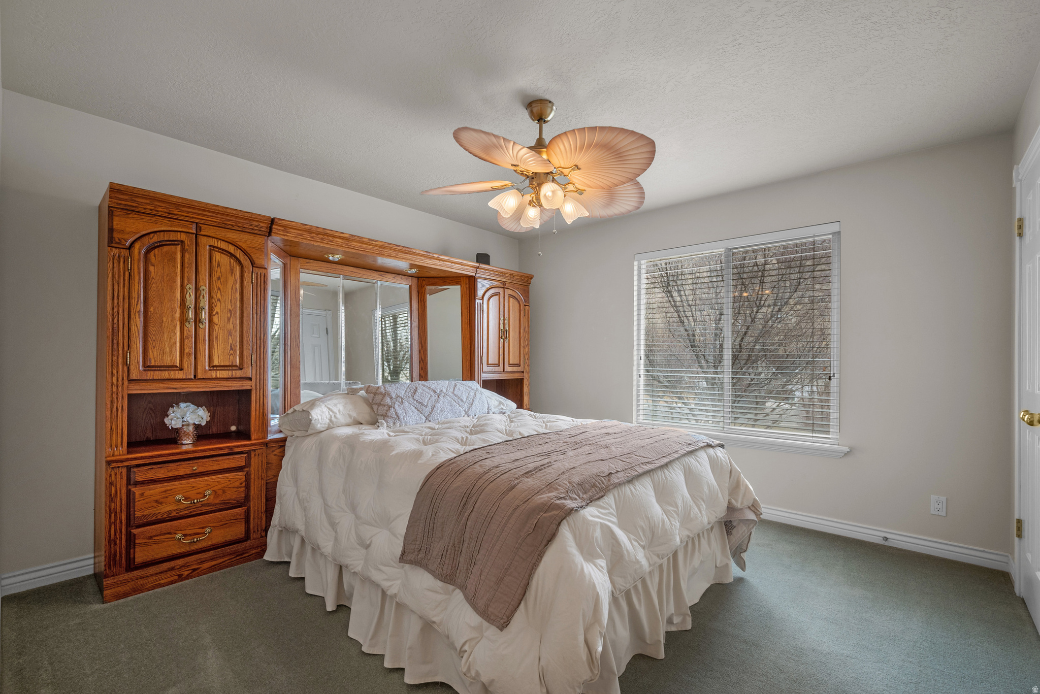 RED OAKS - Residential