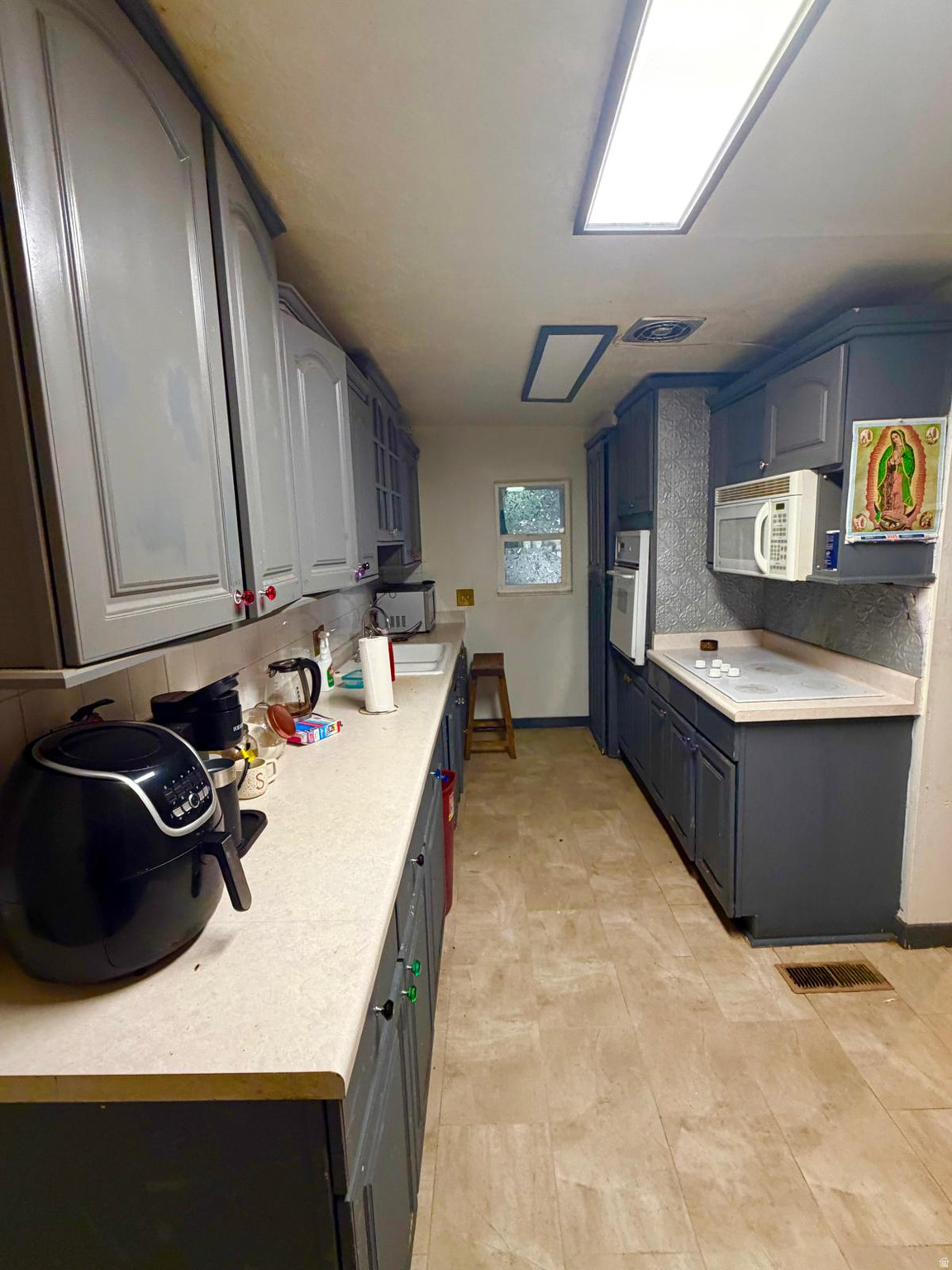HILLSDALE SUB - Residential