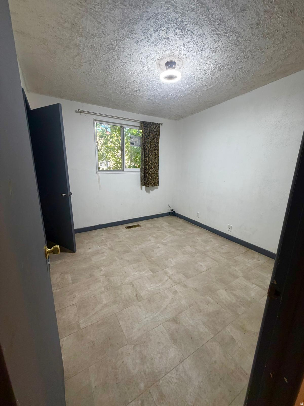 HILLSDALE SUB - Residential