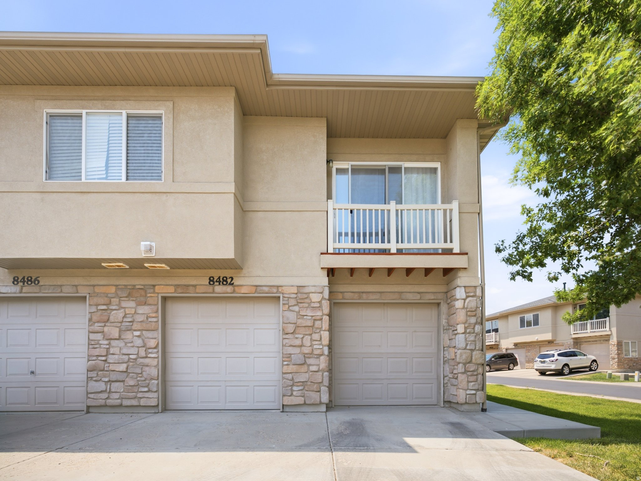 IVY SPRINGS CONDOMINIUM PHASE 6 - Residential