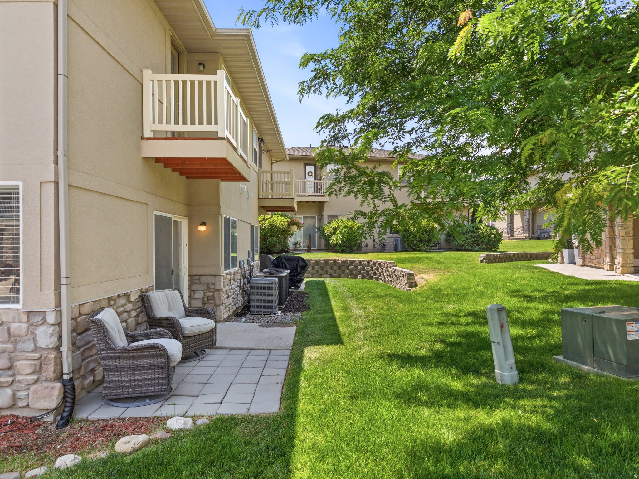 IVY SPRINGS CONDOMINIUM PHASE 6 - Residential