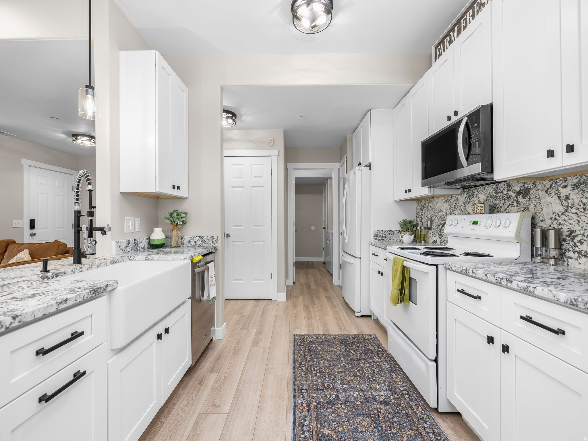 IVY SPRINGS CONDOMINIUM PHASE 6 - Residential