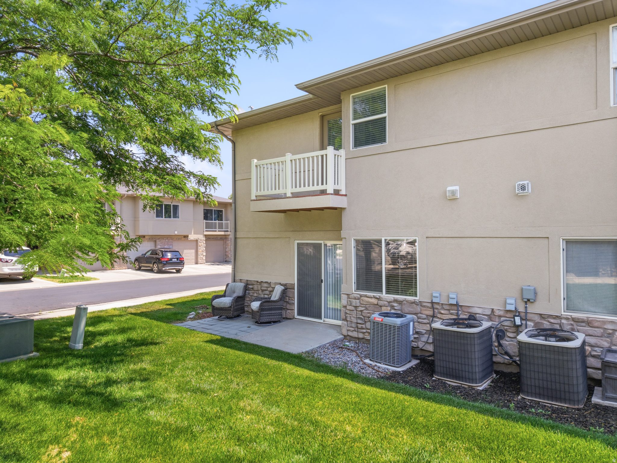IVY SPRINGS CONDOMINIUM PHASE 6 - Residential