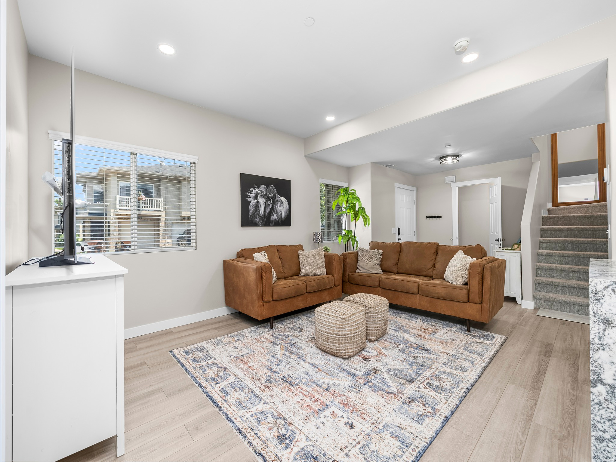 IVY SPRINGS CONDOMINIUM PHASE 6 - Residential