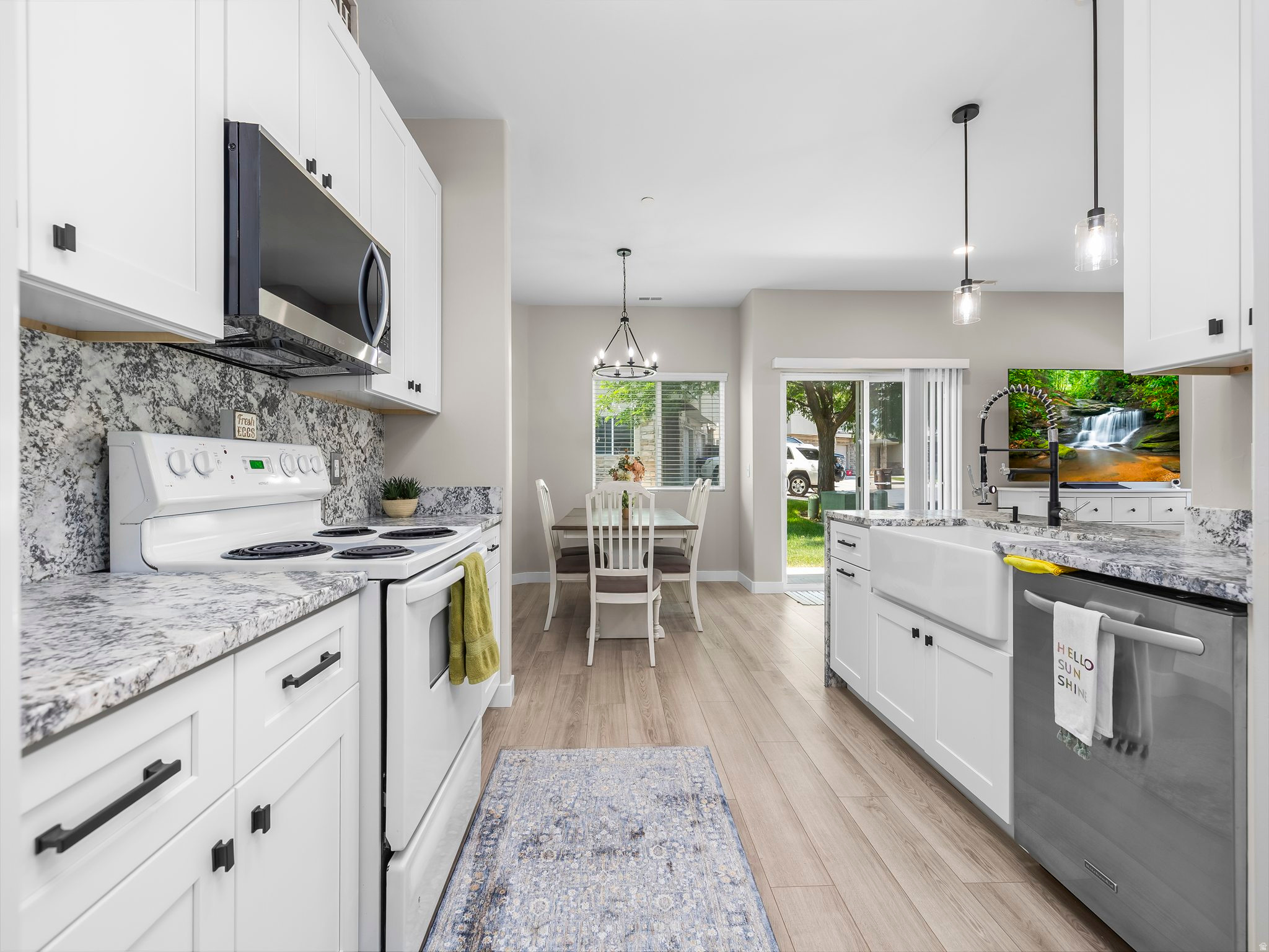 IVY SPRINGS CONDOMINIUM PHASE 6 - Residential