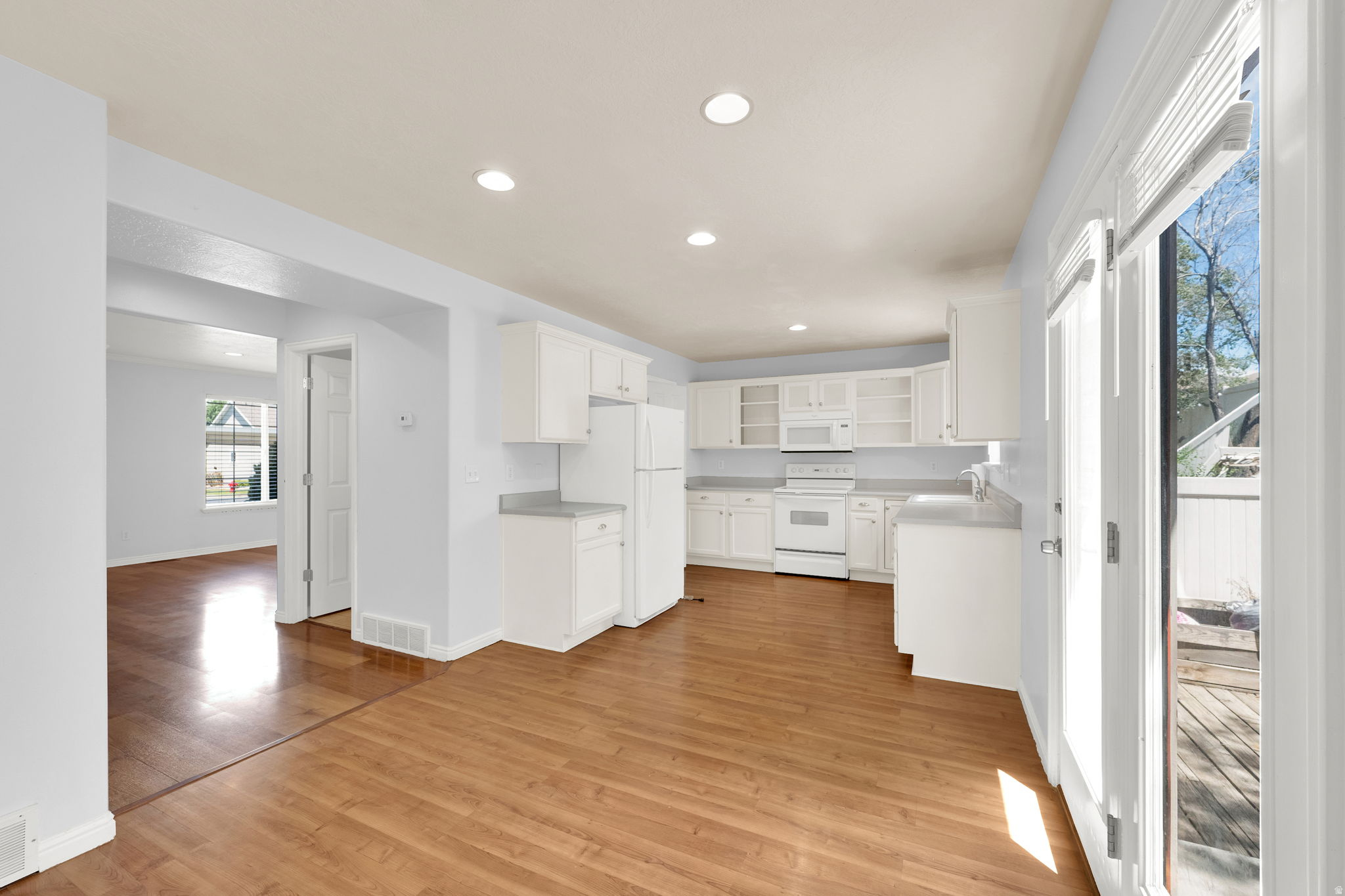 PILGRIMS LANDING - Residential