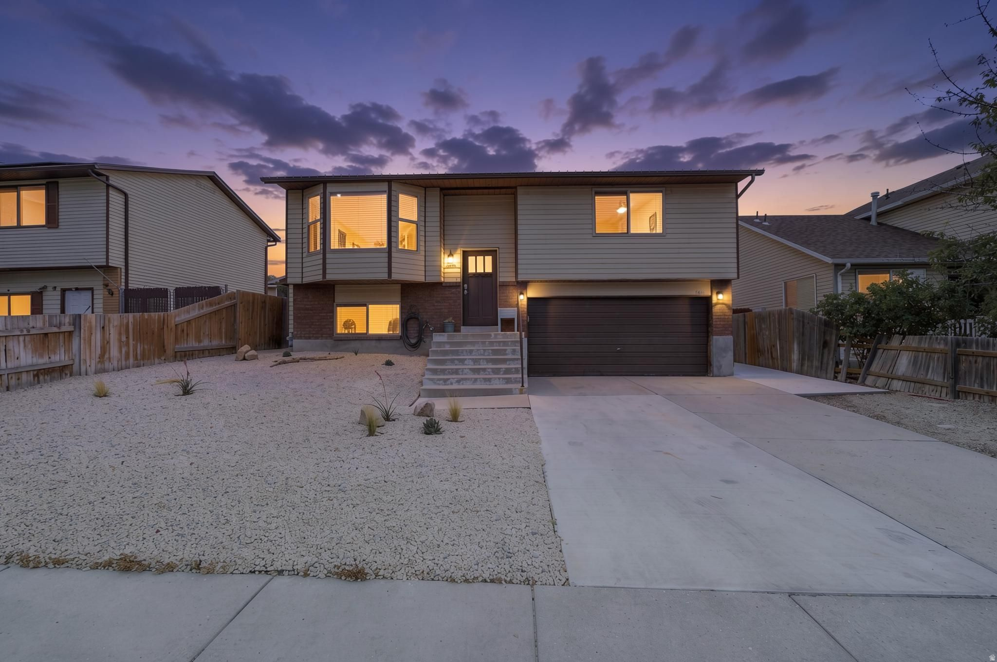 OQUIRRH SHADOWS - Residential