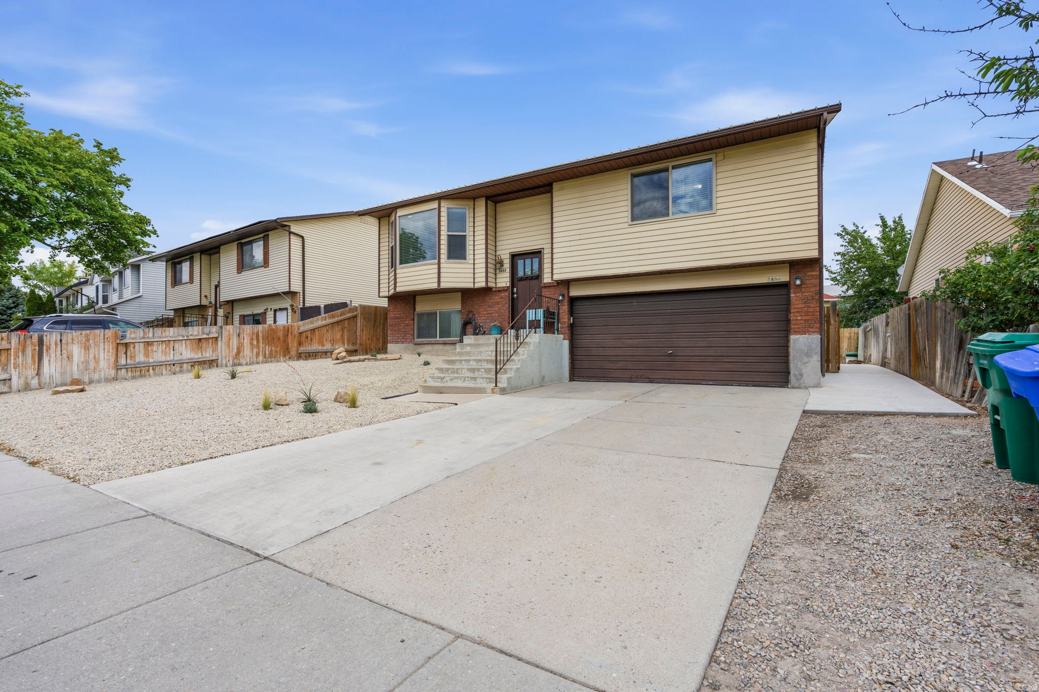 OQUIRRH SHADOWS - Residential