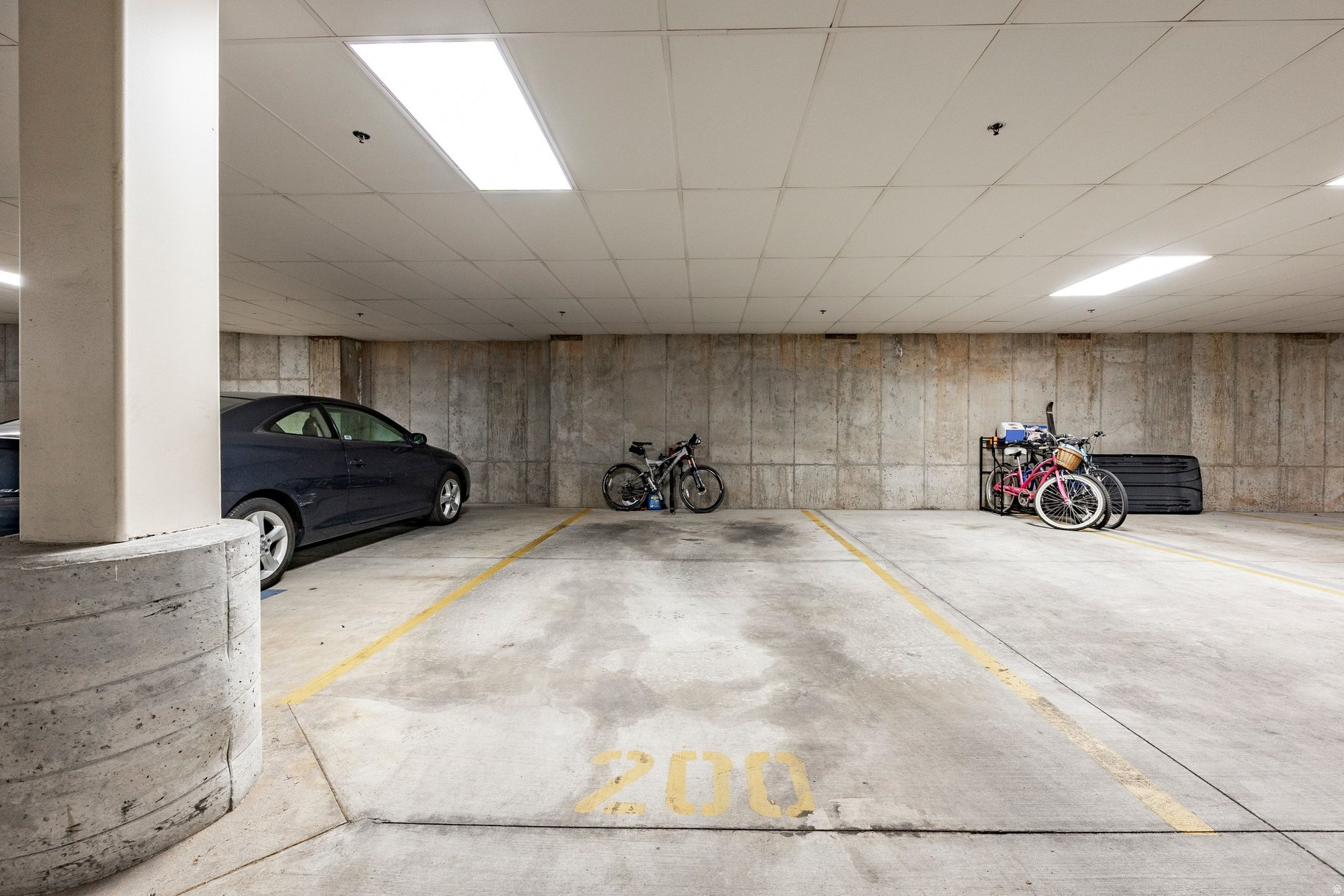 EAST POINT LANE - Residential