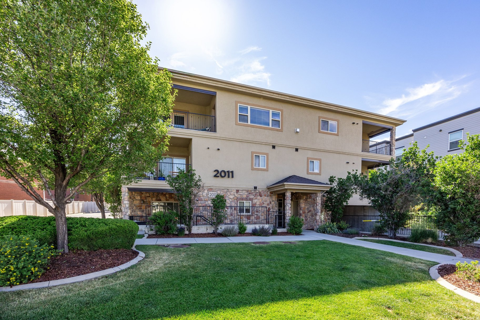 EAST POINT LANE - Residential
