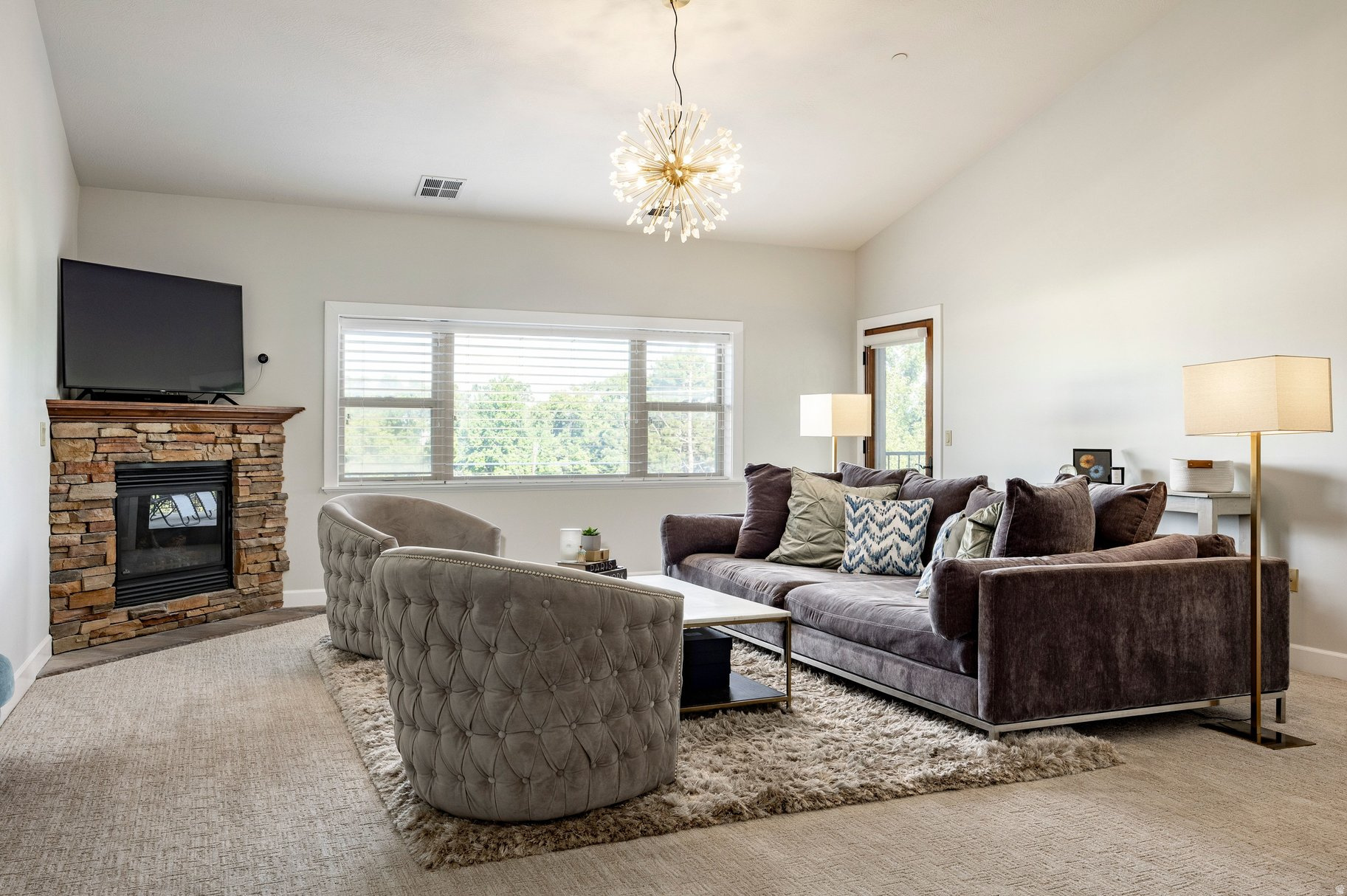 EAST POINT LANE - Residential