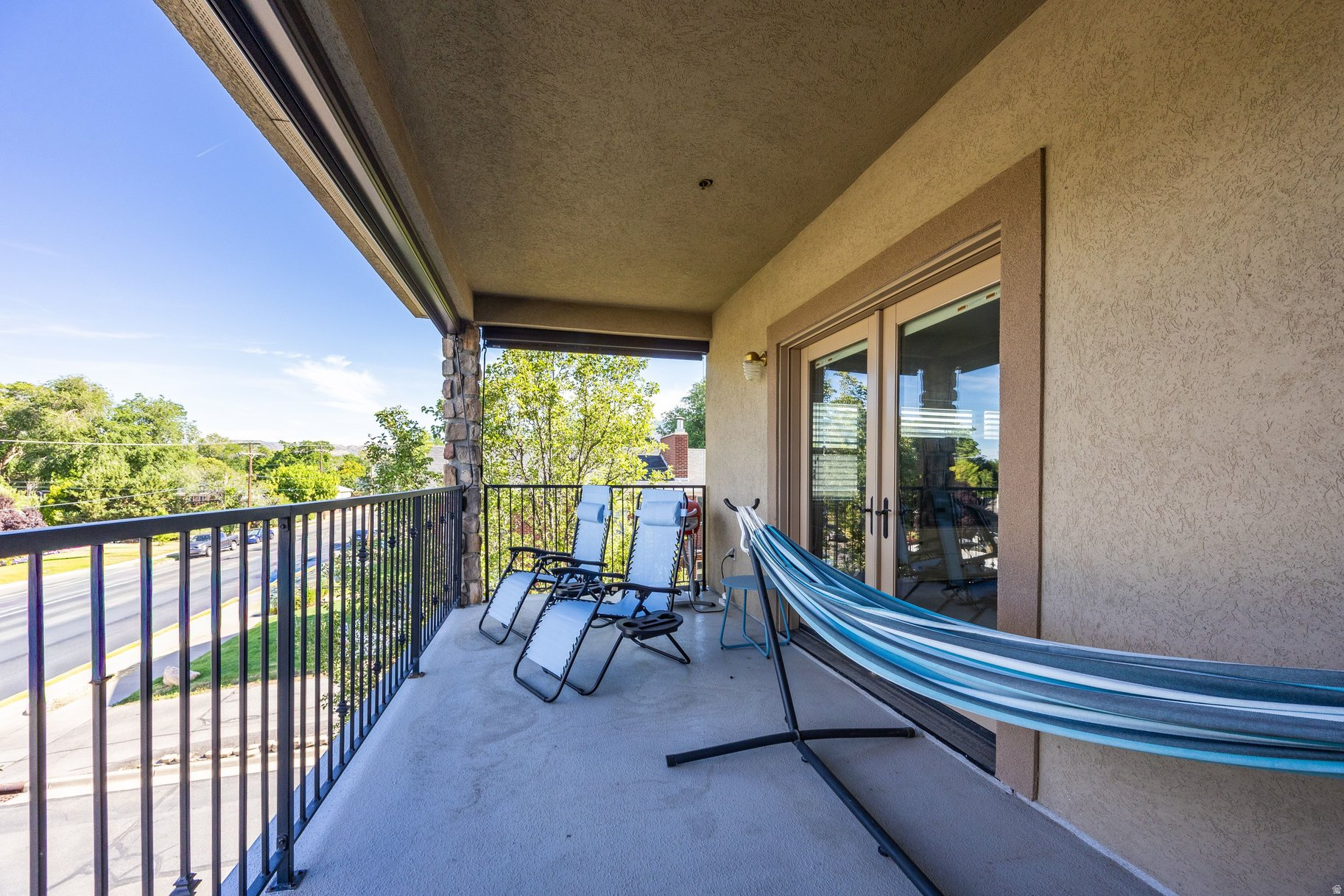 EAST POINT LANE - Residential