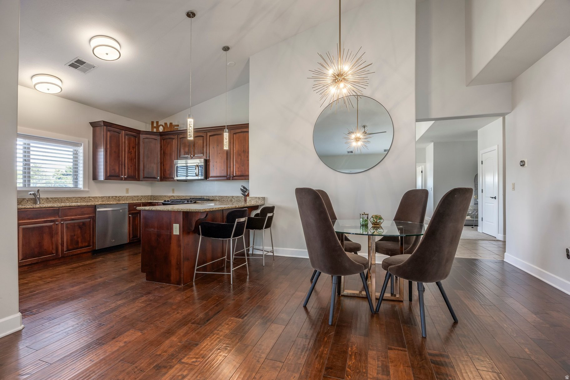 EAST POINT LANE - Residential