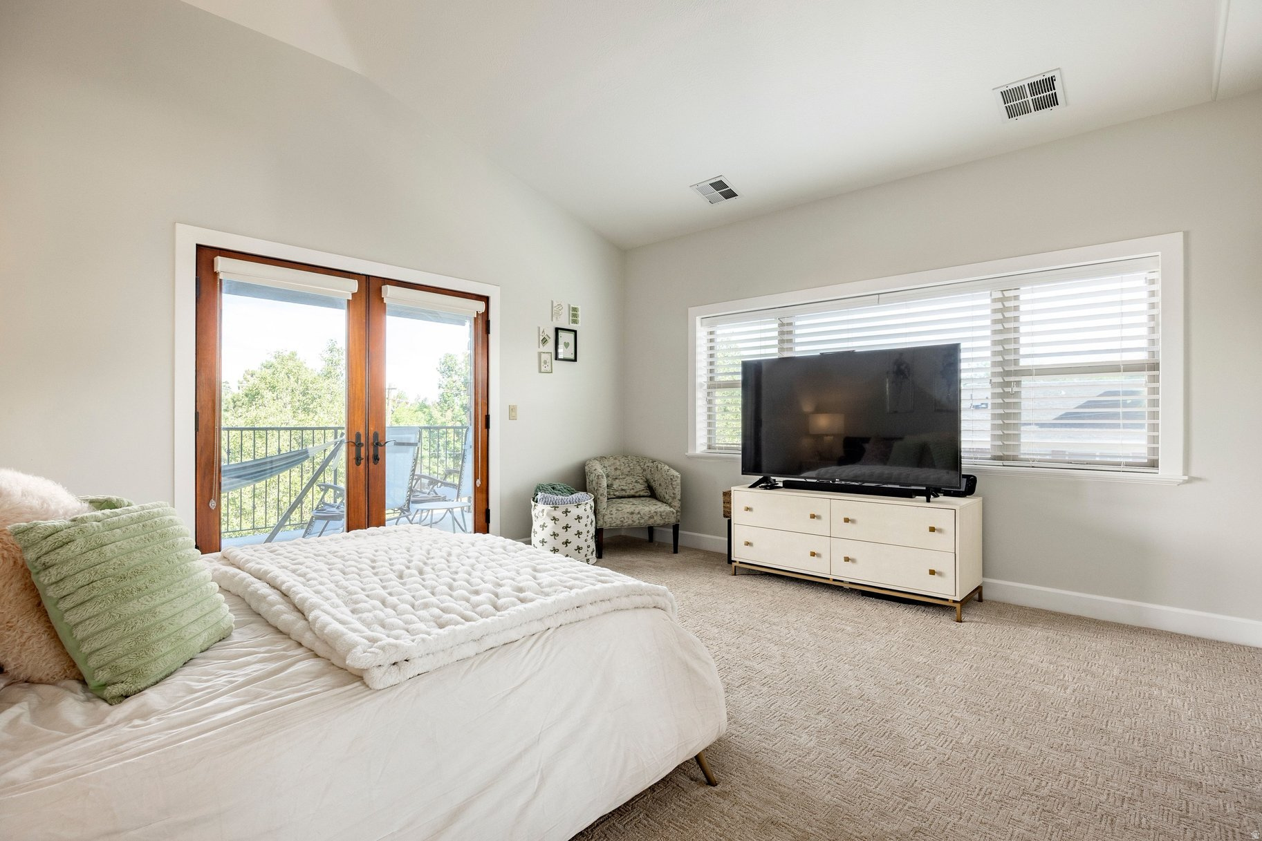 EAST POINT LANE - Residential