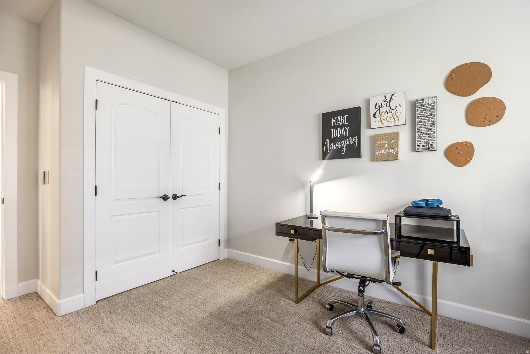 EAST POINT LANE - Residential