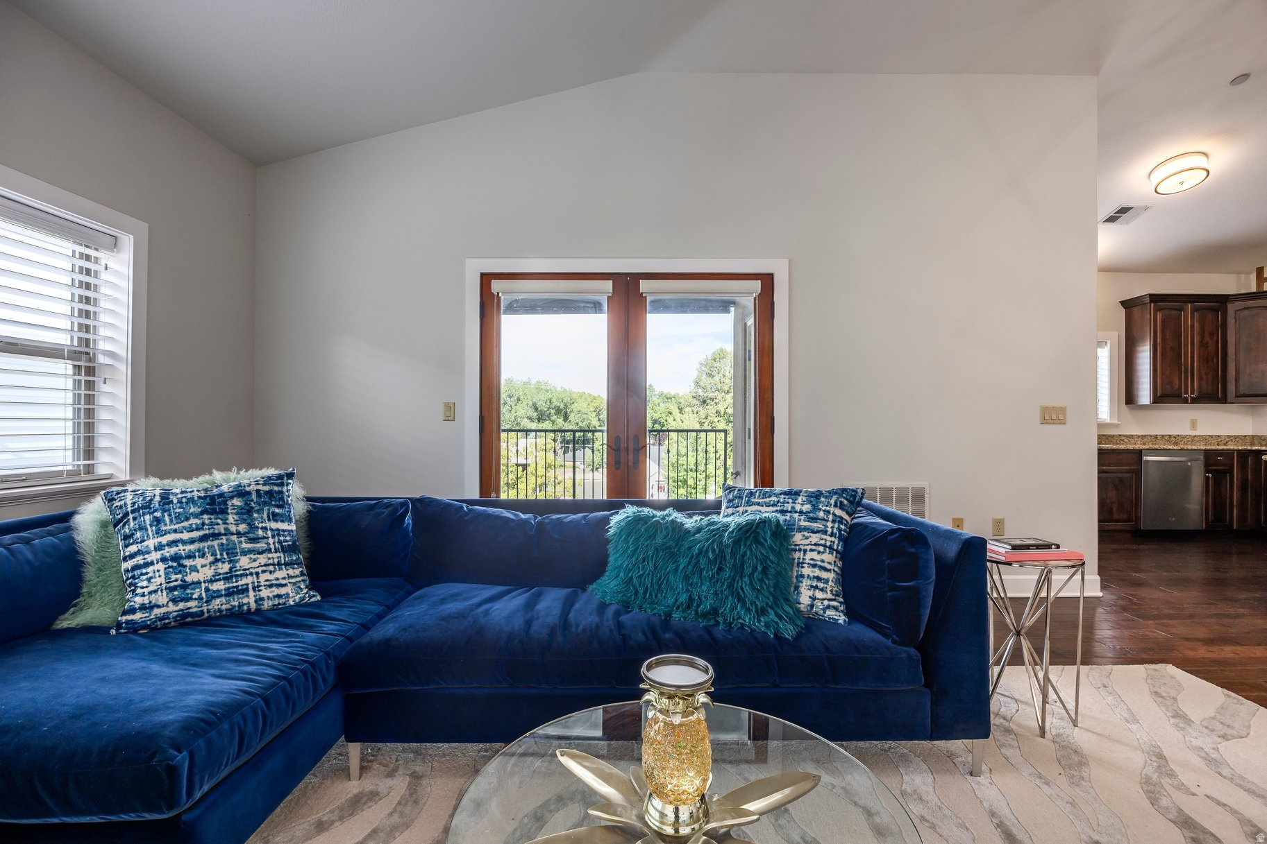 EAST POINT LANE - Residential