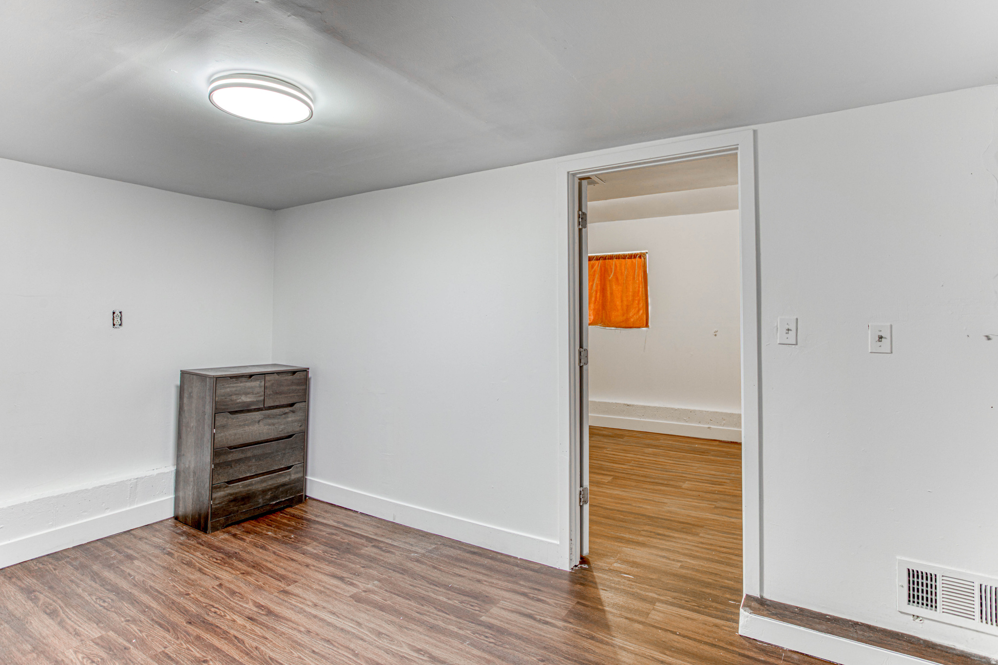 VALLEY VIEW PARK - Residential