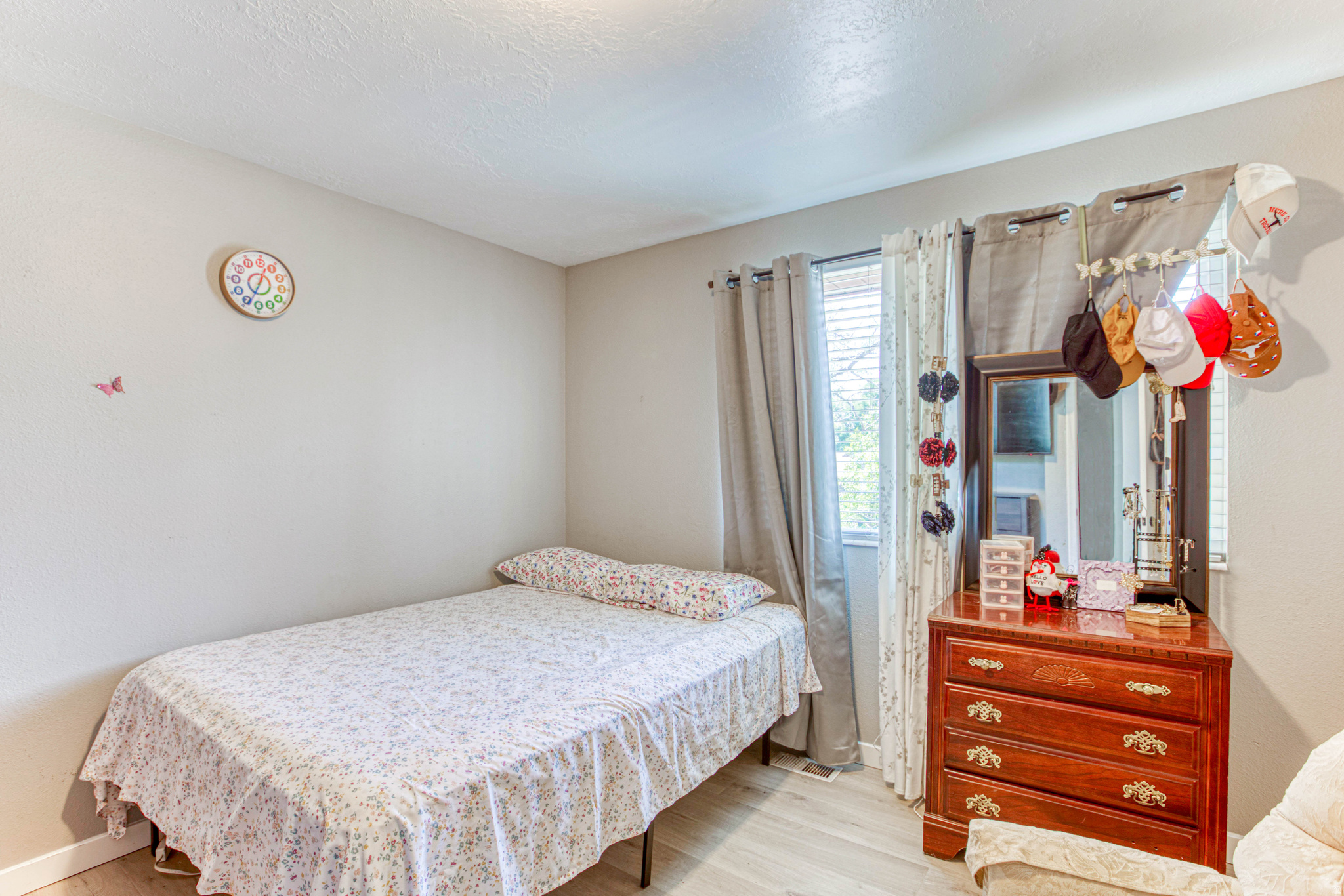 VALLEY VIEW PARK - Residential