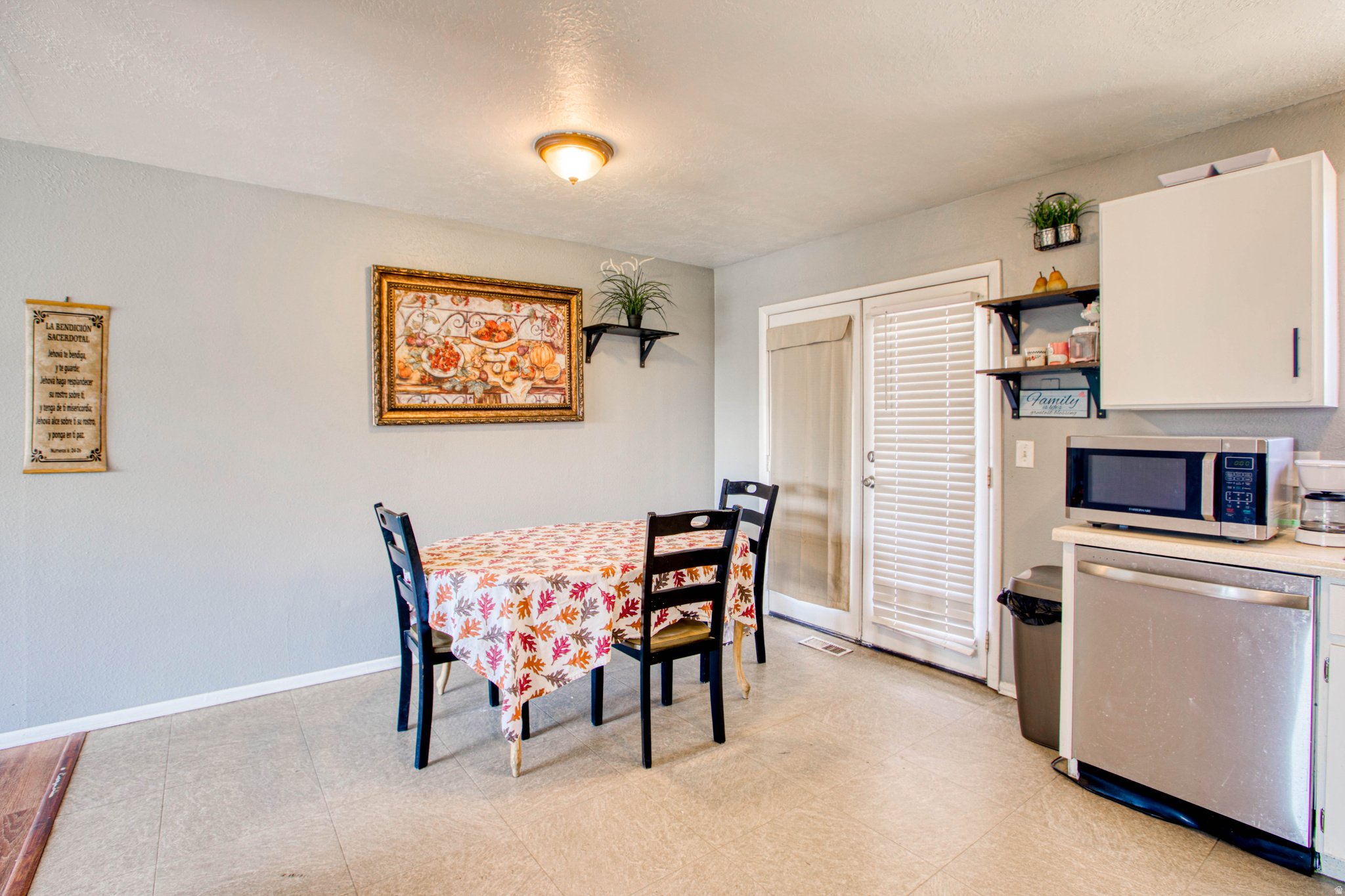 VALLEY VIEW PARK - Residential